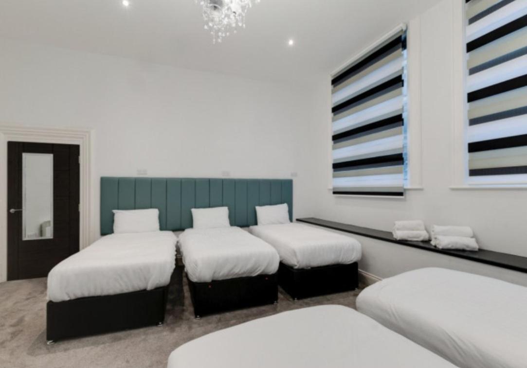 Temple Court Cavern Quarter Apartments By Happy Days Liverpool Esterno foto